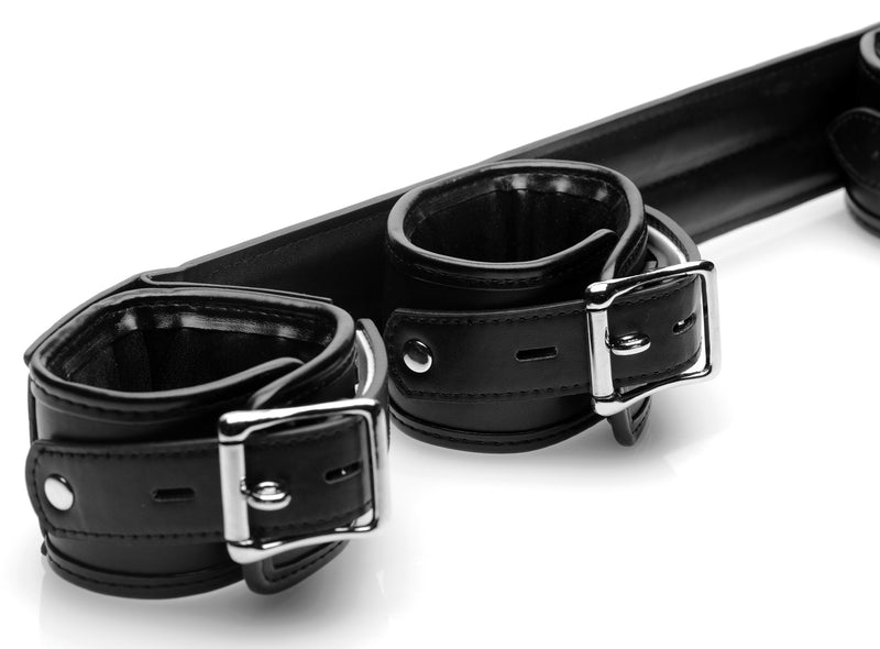 XR Brands Spreader Bar