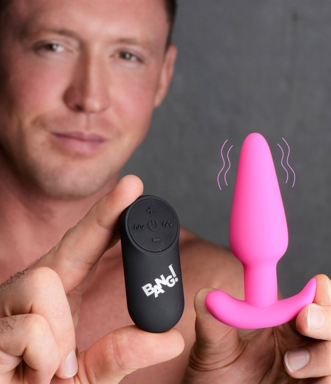 XR Brands 21x Silicone Butt Plug With Remote - Pink