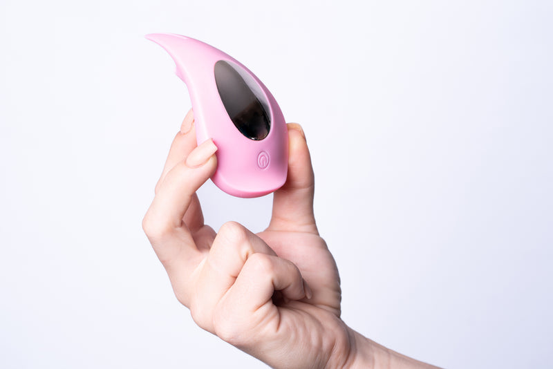 Maia Toys Sera Clitoral Lay-on Bullet Vibrator - Pink