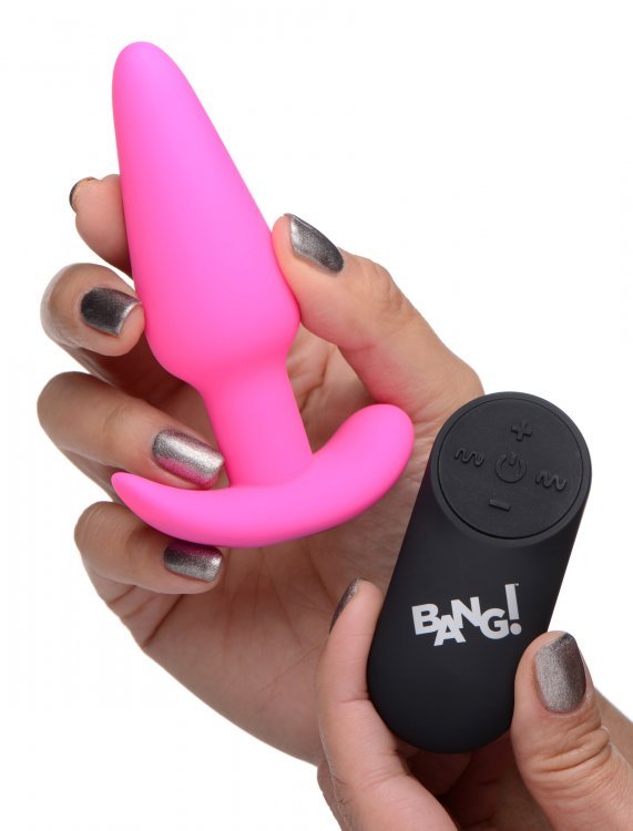 XR Brands 21x Silicone Butt Plug With Remote - Pink