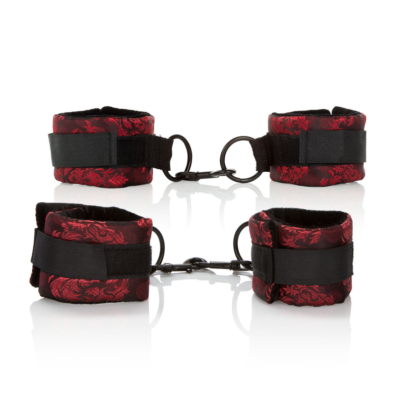 "Scandal Universal Cuff Set SE2712213"