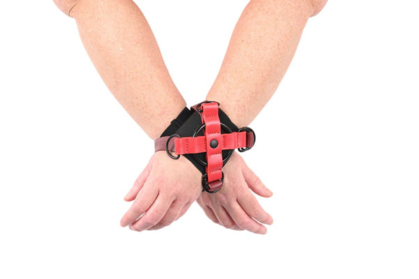 Sportsheets eX's and Oh's Cross Cuffs